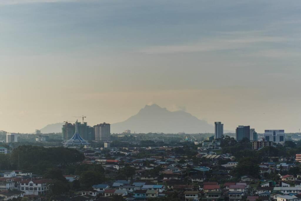 Jazz Suites 1 Vivacity Kuching Exterior foto